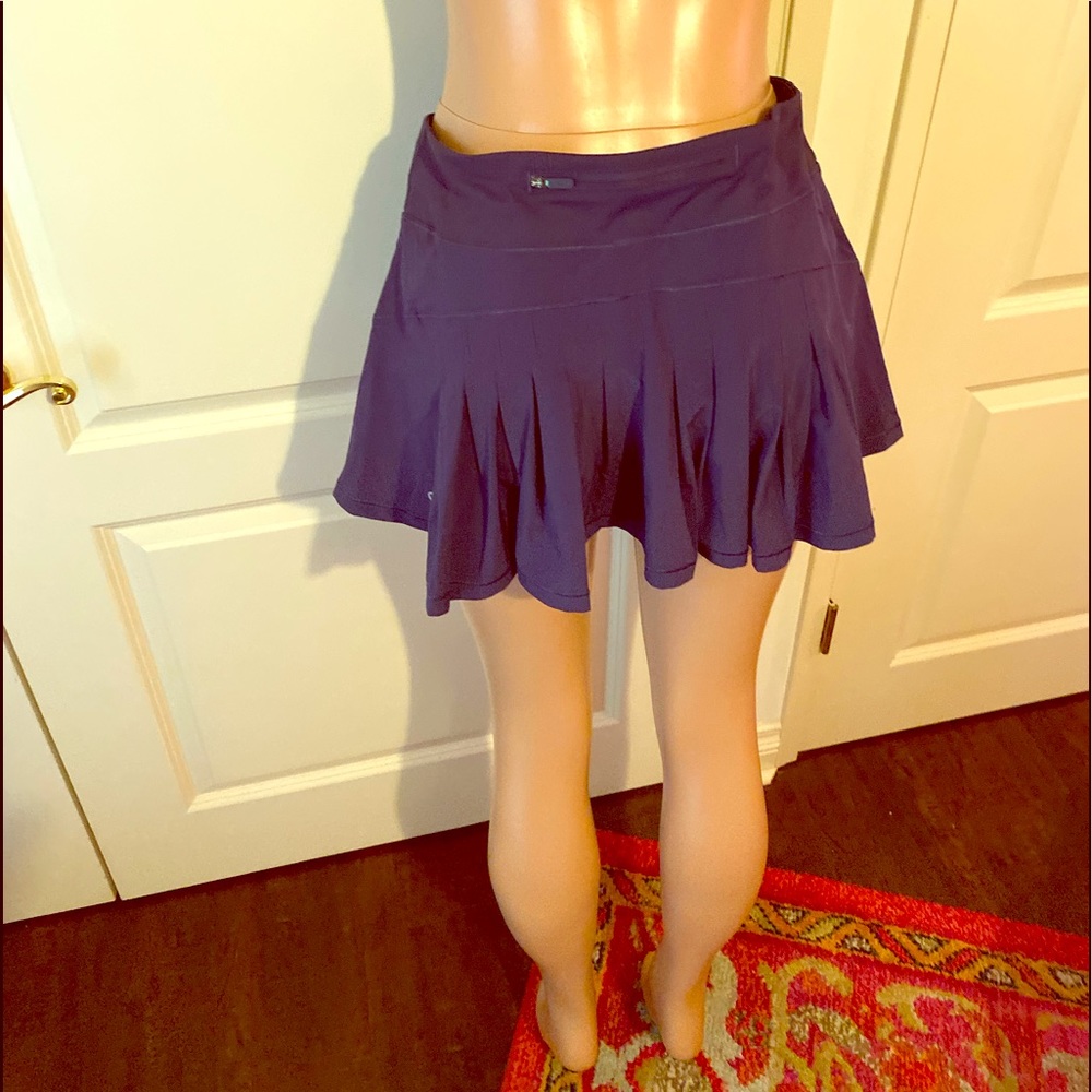 LULULEMON | tennis skirt with pleats | 8
